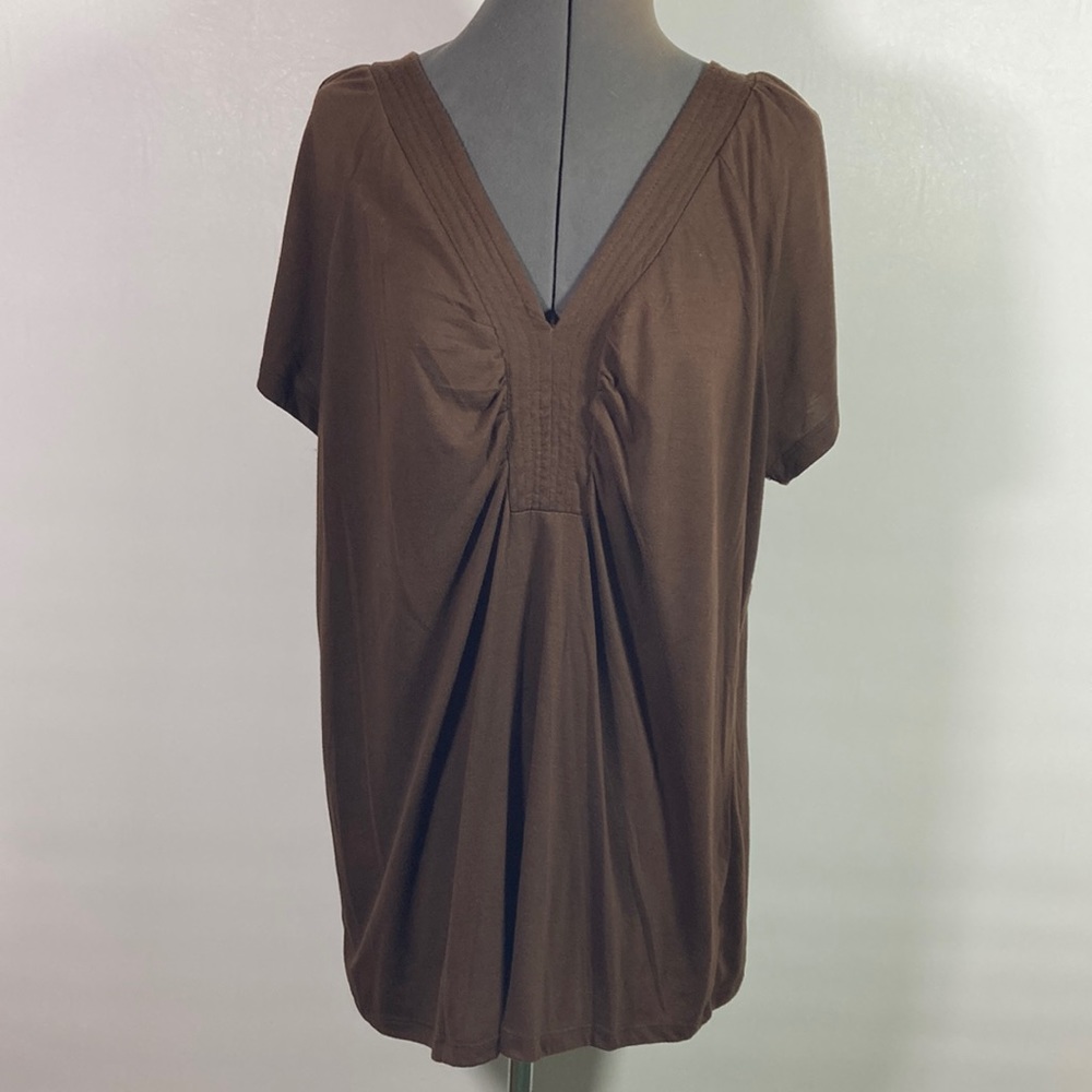 Lena Short Sleeve V Neck Pleated Comfortable Brown Top Size 14/16